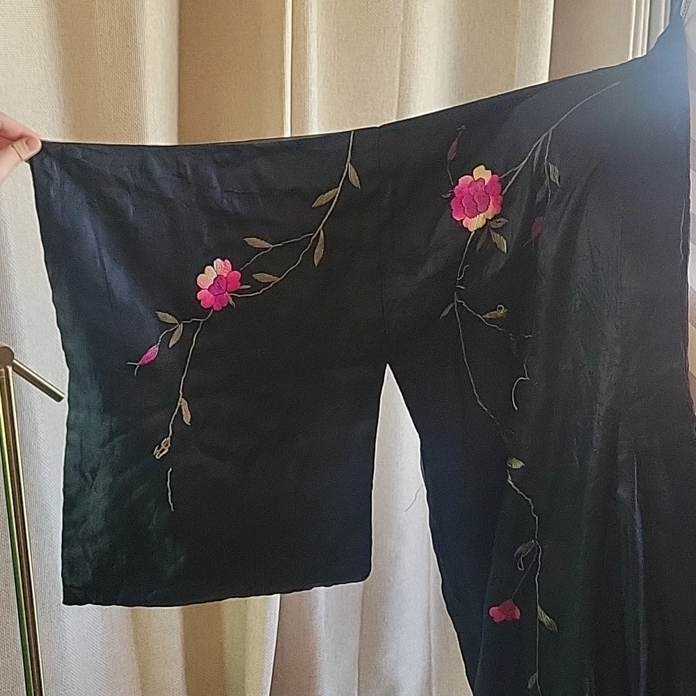 Handmade Kimono Hand embroidery on front back and sleeves Coachella 2026 - Picture 2 of 7